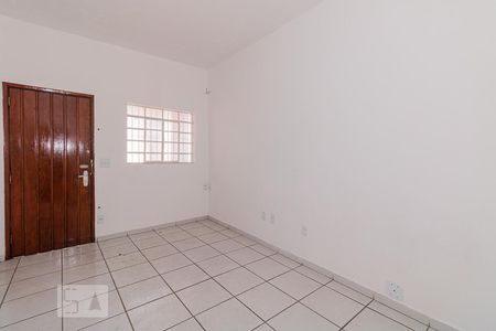 Sala de casa para alugar com 3 quartos, 120m² em Vila Medeiros, São Paulo