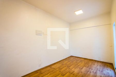 Sala de tv de casa à venda com 3 quartos, 150m² em Vila Linda, Santo André