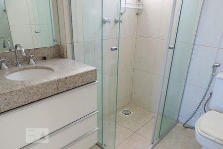 Banheiro Suíte de apartamento para alugar com 2 quartos, 72m² em João Paulo, Florianópolis