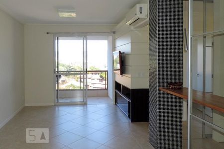 Sala de apartamento para alugar com 2 quartos, 72m² em João Paulo, Florianópolis