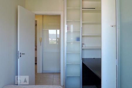 Quarto 01 de apartamento para alugar com 2 quartos, 72m² em João Paulo, Florianópolis