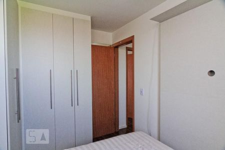 Quarto 1 de apartamento para alugar com 2 quartos, 50m² em Jardim Iris, São Paulo