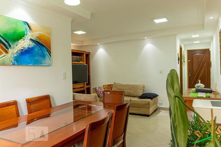 Sala de Estar de apartamento à venda com 3 quartos, 72m² em Jardim Santa Emilia, São Paulo