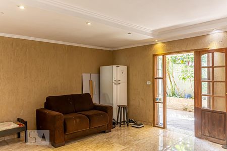 Sala de casa à venda com 4 quartos, 328m² em Vila Monumento, São Paulo