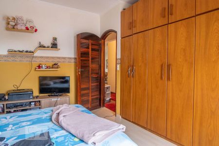 Casa à venda com 300m², 5 quartos e 2 vagas Casa à venda com 300m², 5 quartos e 2 vagasQuarto 2 da Casa 3