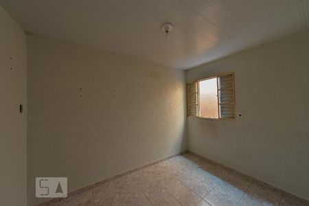 Quarto 2 de casa para alugar com 3 quartos, 120m² em Guará Ii, Brasília