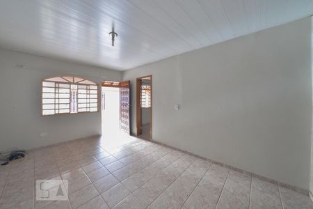 Sala de casa para alugar com 3 quartos, 120m² em Guará Ii, Brasília