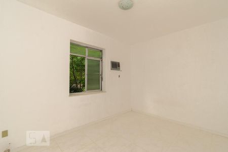 QUARTO de apartamento à venda com 1 quarto, 48m² em São Lourenço, Niterói