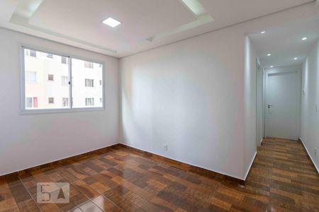 Sala de apartamento para alugar com 2 quartos, 41m² em Itaquera, São Paulo