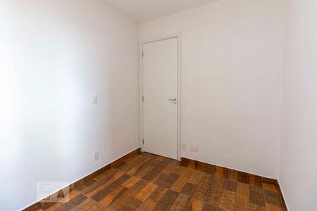 Quarto 1 de apartamento para alugar com 2 quartos, 41m² em Itaquera, São Paulo