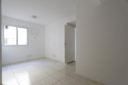 Sala de apartamento para alugar com 3 quartos, 116m² em Taquara, Rio de Janeiro