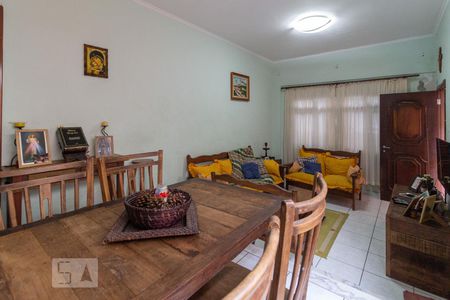 Sala de casa à venda com 3 quartos, 150m² em Jardim Ester Yolanda, São Paulo