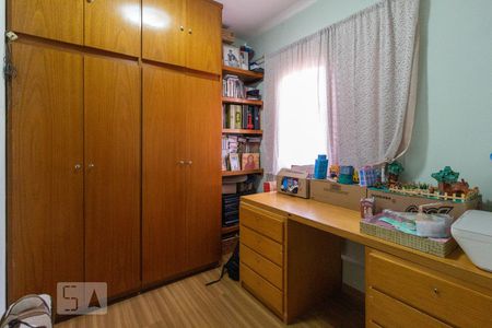 Quarto 2 de casa à venda com 3 quartos, 150m² em Jardim Ester Yolanda, São Paulo