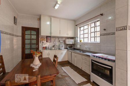 Cozinha de casa à venda com 3 quartos, 150m² em Jardim Ester Yolanda, São Paulo