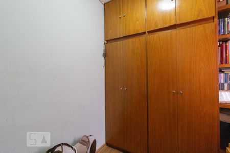 Quarto 2 de casa à venda com 3 quartos, 150m² em Jardim Ester Yolanda, São Paulo