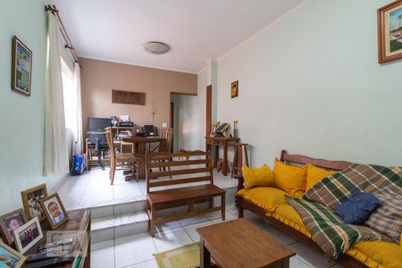 Sala de casa à venda com 3 quartos, 150m² em Jardim Ester Yolanda, São Paulo