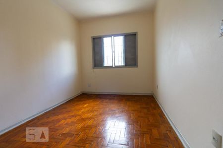 Quarto 1 de casa para alugar com 2 quartos, 105m² em Vila Osasco, Osasco