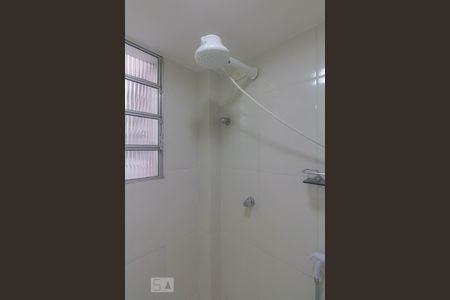 Banheiro de apartamento à venda com 2 quartos, 75m² em Jardim das Acácias, São Paulo