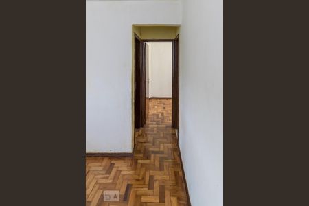 Sala - Corredor de apartamento para alugar com 2 quartos, 50m² em Irajá, Rio de Janeiro