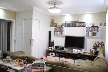 Sala de casa de condomínio à venda com 3 quartos, 157m² em Jardim Pinheiros, São Paulo