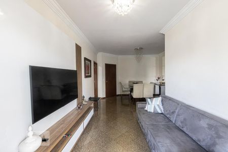 Sala de apartamento para alugar com 3 quartos, 99m² em Vila Regente Feijó, São Paulo