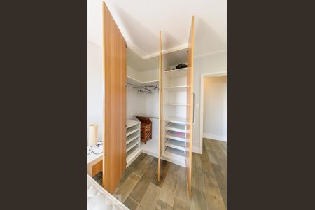 Quarto 1 de apartamento à venda com 3 quartos, 100m² em Bosque, Campinas