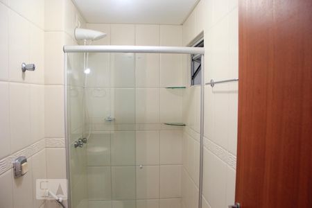 Banheiro 01 de apartamento para alugar com 2 quartos, 80m² em Trindade, Florianópolis