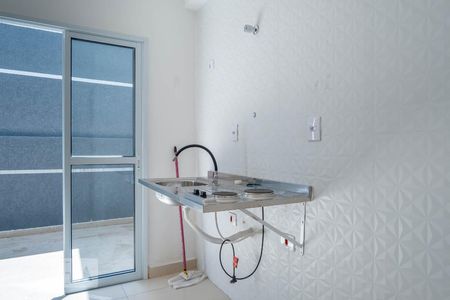 Cozinha de kitnet/studio para alugar com 1 quarto, 47m² em Chora Menino, São Paulo