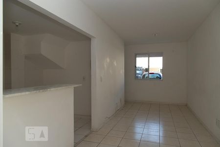 Sala  de casa de condomínio para alugar com 3 quartos, 89m² em Vargem Pequena, Rio de Janeiro