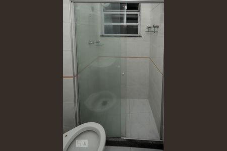 Banheiro de apartamento para alugar com 1 quarto, 50m² em Cachambi, Rio de Janeiro