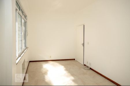 Quarto  de apartamento para alugar com 1 quarto, 50m² em Cachambi, Rio de Janeiro