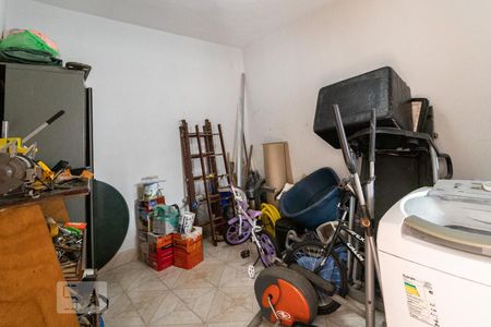 Casa à venda com 135m², 5 quartos e 2 vagas Casa à venda com 135m², 5 quartos e 2 vagasQuarto de Serviço