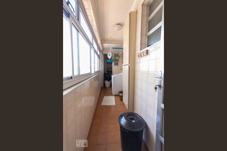 Apartamento à venda com 92m², 3 quartos e 1 vaga Apartamento à venda com 92m², 3 quartos e 1 vagaLavanderia