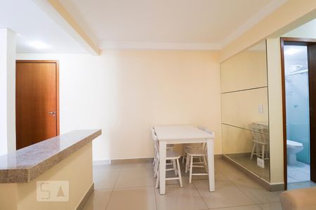 Sala de apartamento para alugar com 2 quartos, 56m² em Vila Maria José, Goiânia