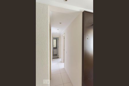 Corredor de apartamento à venda com 3 quartos, 60m² em Jardim Márcia, Campinas