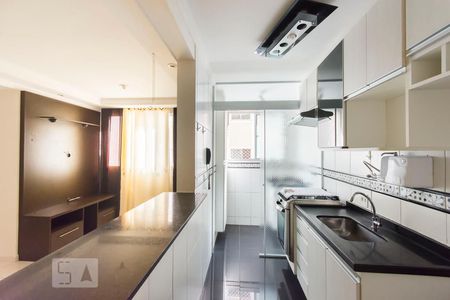 Cozinha de apartamento à venda com 3 quartos, 60m² em Jardim Márcia, Campinas