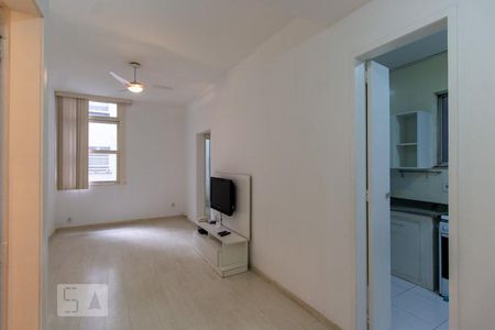 Sala de apartamento para alugar com 2 quartos, 70m² em Flamengo, Rio de Janeiro