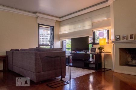 Sala de apartamento à venda com 4 quartos, 145m² em Vila Suzana, São Paulo