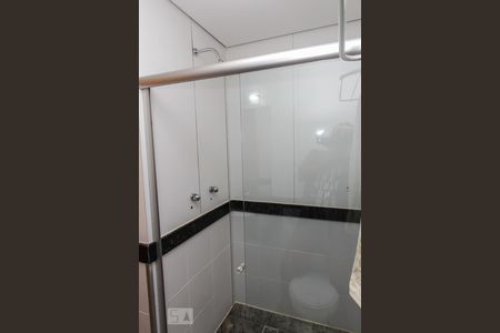 Studio à venda com 120m², 2 quartos e 1 vaga Studio à venda com 120m², 2 quartos e 1 vagaBanheiro do Corredor