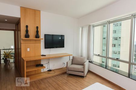 Studio à venda com 120m², 2 quartos e 1 vaga Studio à venda com 120m², 2 quartos e 1 vagaSuite