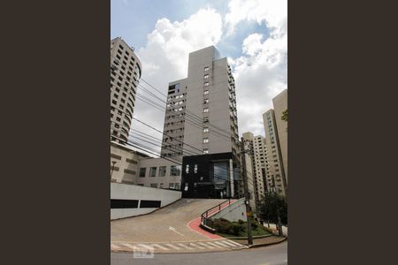 Studio à venda com 120m², 2 quartos e 1 vaga Studio à venda com 120m², 2 quartos e 1 vagaFachada