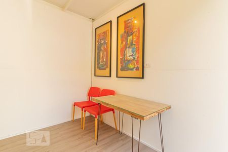 Cozinha de kitnet/studio para alugar com 1 quarto, 18m² em Vila Mariana, São Paulo