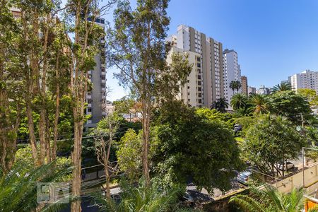 Vista da sala de apartamento à venda com 4 quartos, 156m² em Jardim Proença, Campinas