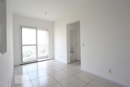 Sala de apartamento à venda com 2 quartos, 49m² em Jaguaribe, Osasco