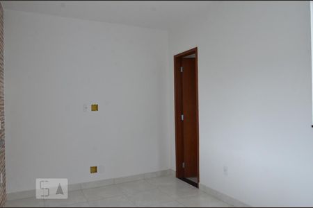 Sala de casa de condomínio para alugar com 1 quarto, 52m² em Engenho de Dentro, Rio de Janeiro