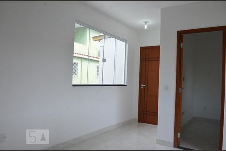 Sala de casa de condomínio para alugar com 1 quarto, 52m² em Engenho de Dentro, Rio de Janeiro