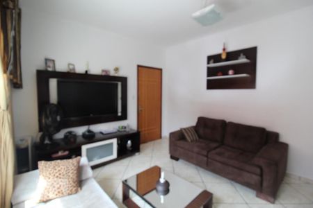 Casa à venda com 3 quartos, 178m² em Santa Maria, São Caetano do Sul