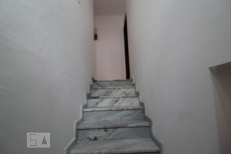 Acesso p os quartos de casa à venda com 3 quartos, 178m² em Santa Maria, São Caetano do Sul
