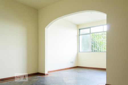 Sala de apartamento para alugar com 2 quartos, 98m² em Santa Monica, Belo Horizonte