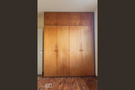 Quarto 2 - Armários de apartamento para alugar com 2 quartos, 98m² em Santa Monica, Belo Horizonte